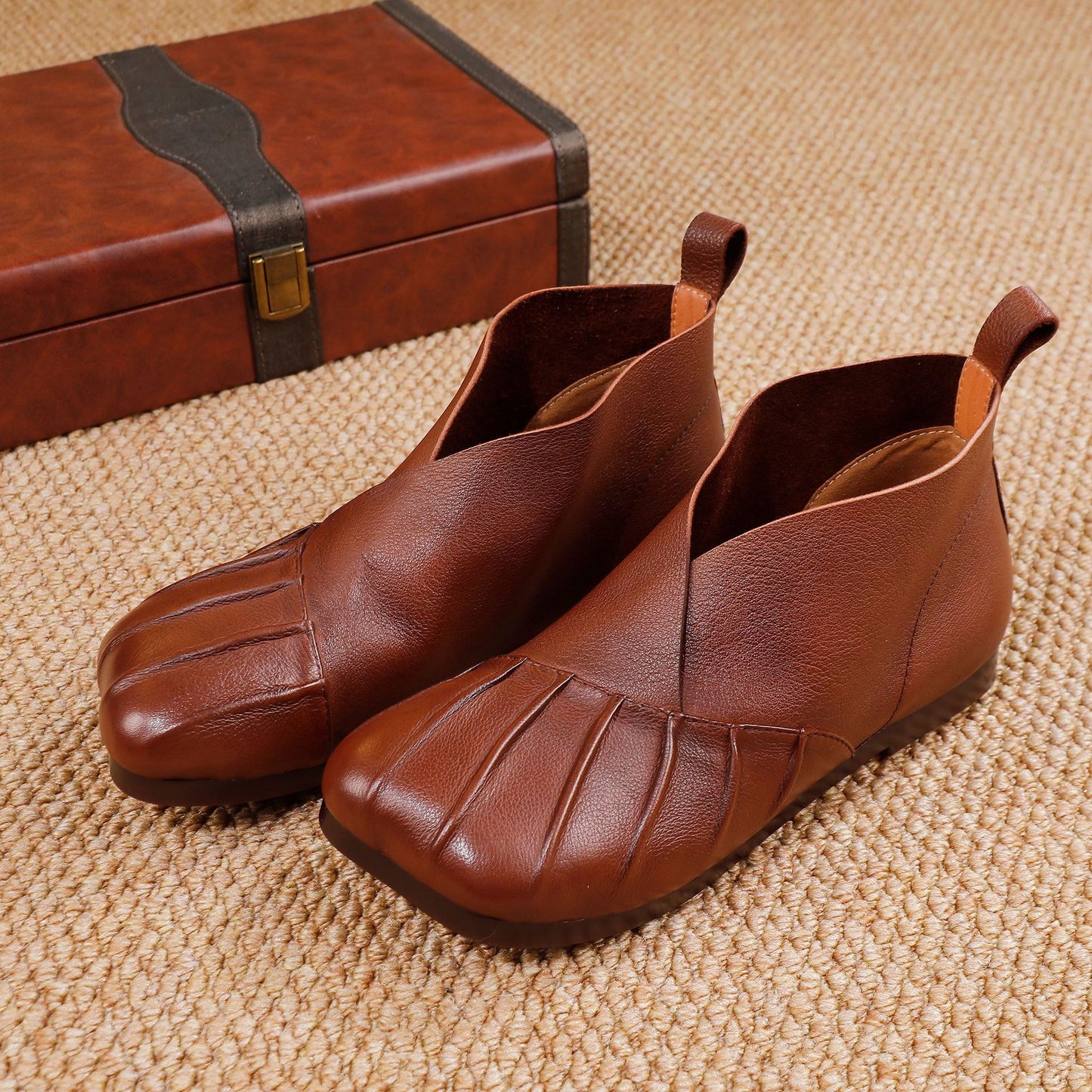 New Style Women's Shoes, Genuine Leather, Retro and Versatile Flat Shoes 004